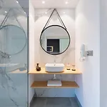 The One By Mycanariandream Apartmanhotel
